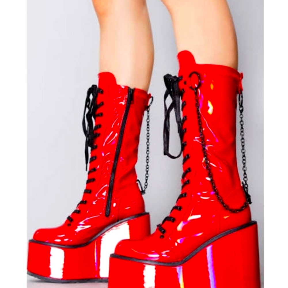 Demonia platform boots